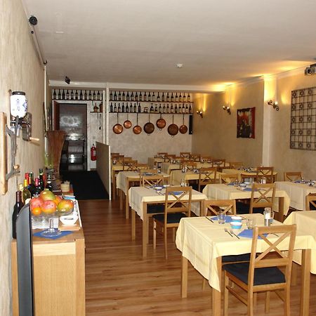 Hotel Bahnhof Haus Chiasso Eksteriør bilde