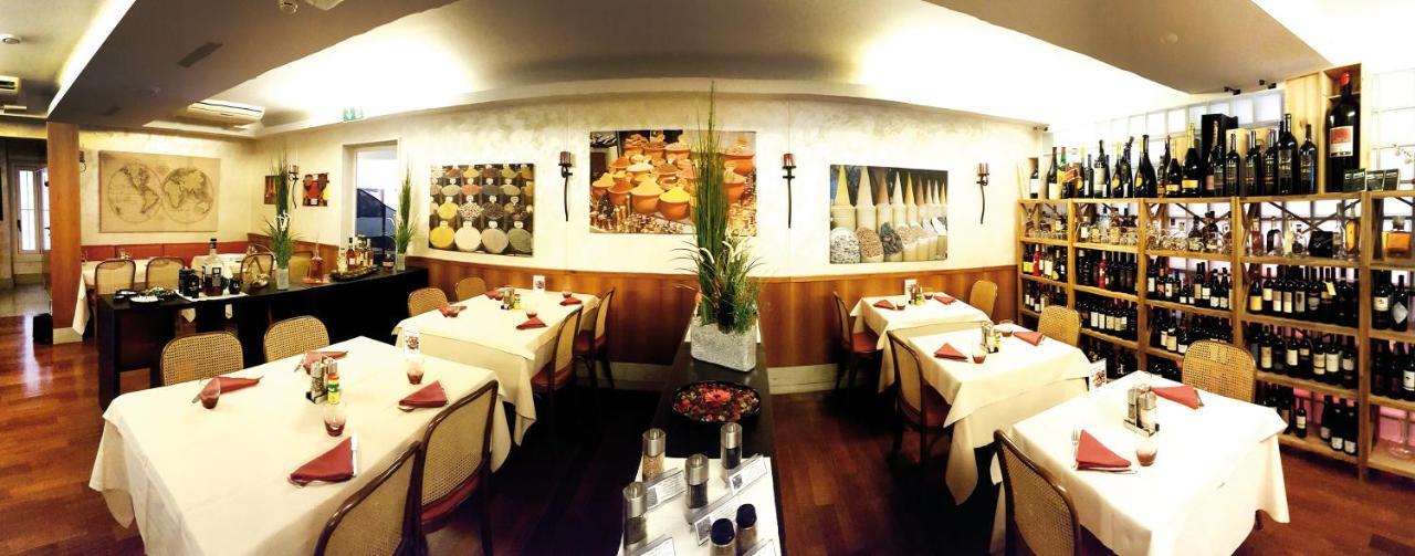 Hotel Bahnhof Haus Chiasso Eksteriør bilde